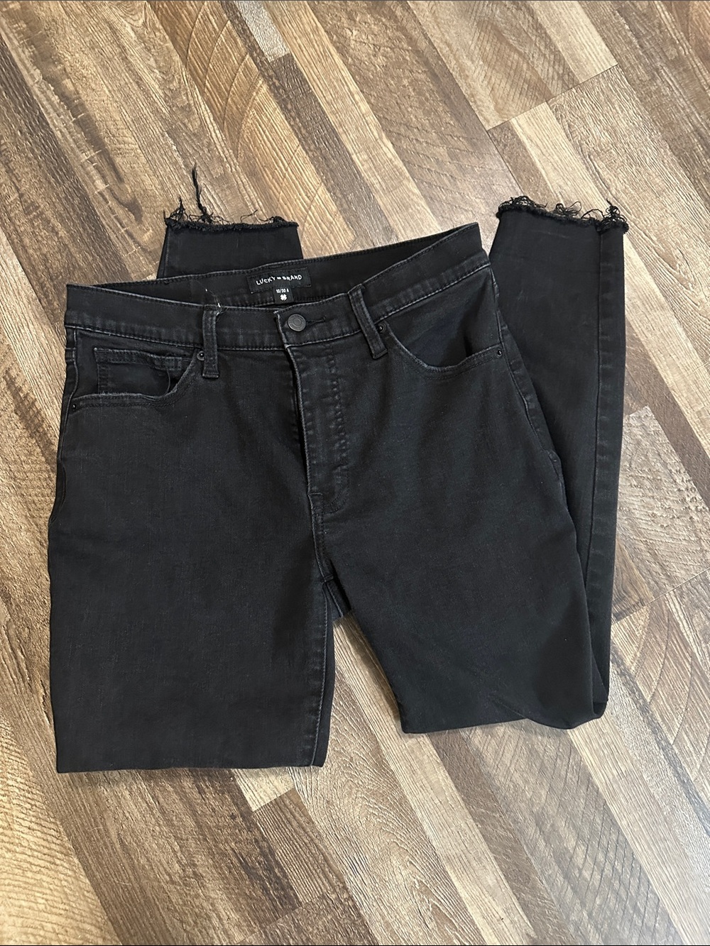 Lucky Brand Black Frayed-Hem Skinny Jeans